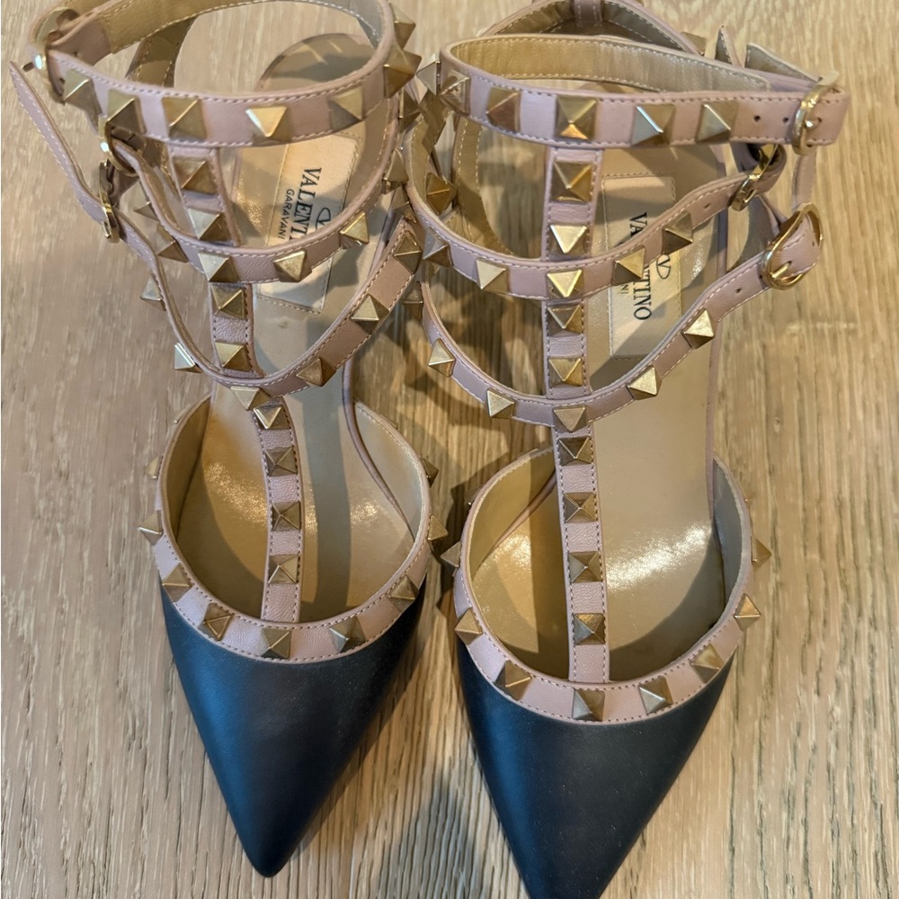 Valentino Garavani Black and Tan Studded Heels